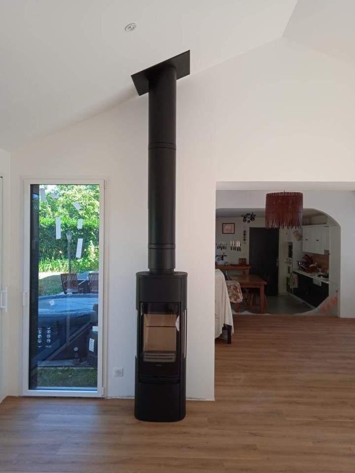 Installation conduit de fumée Rezé