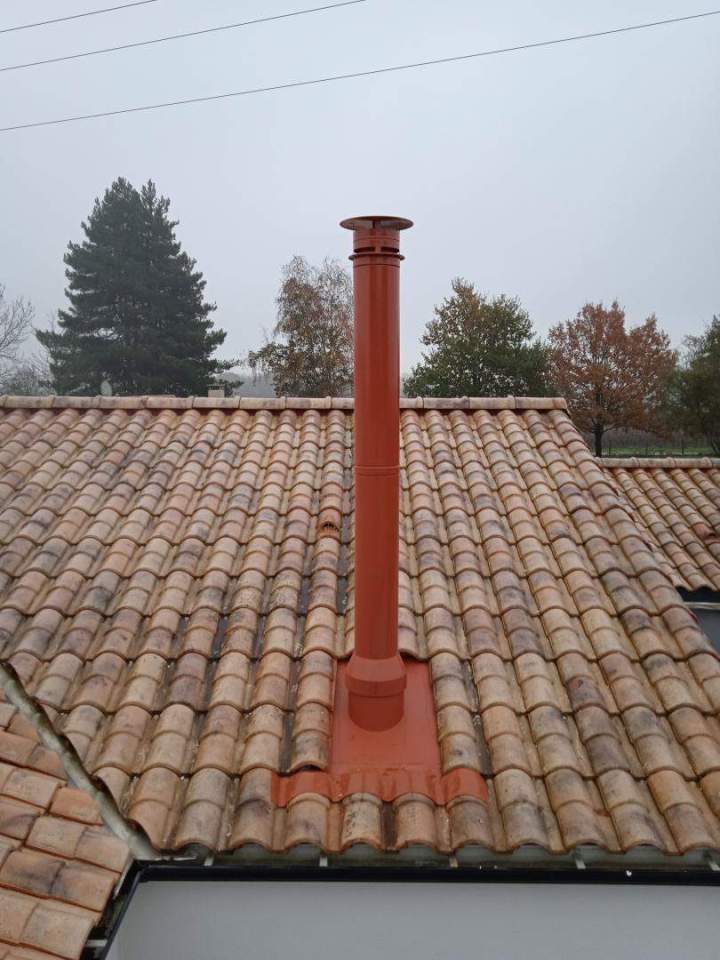 Installation de conduit de fumée Rezé