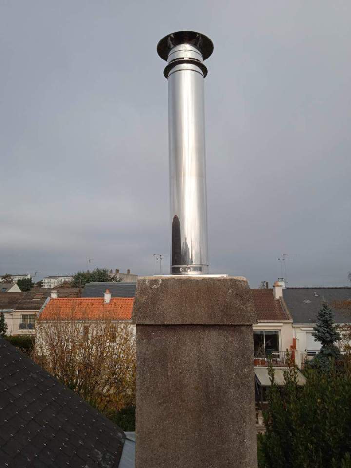 Installation de conduit de fumée Rezé