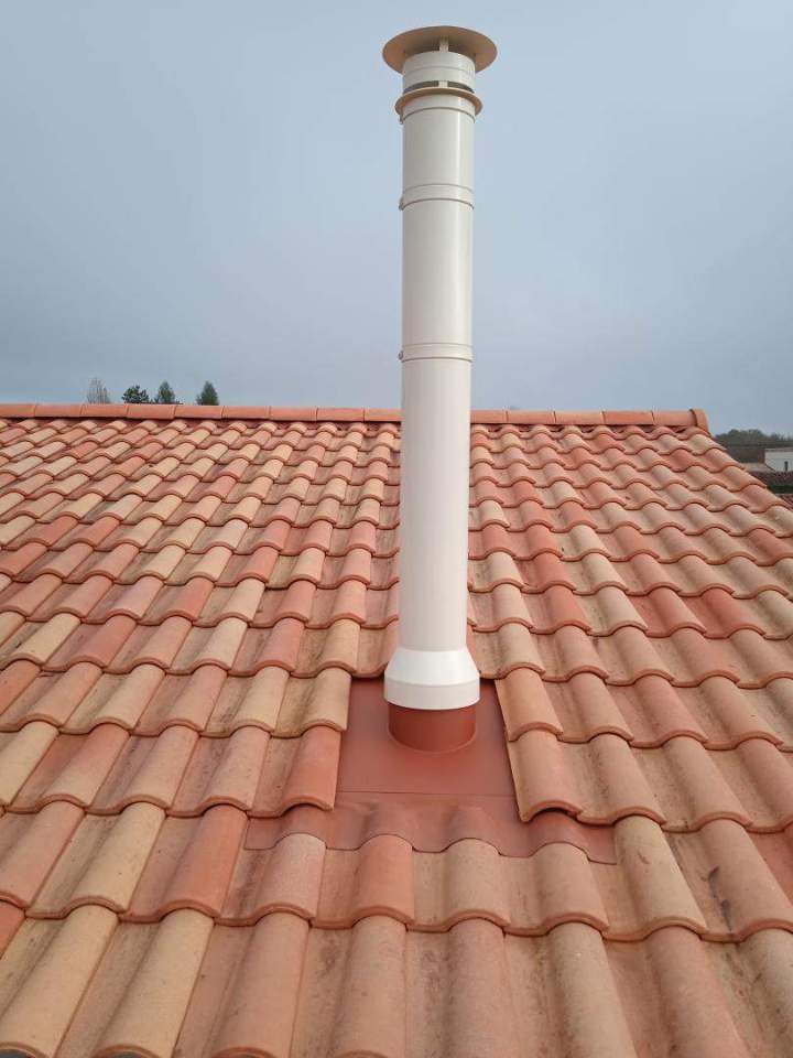 Installation de conduit de fumée Rezé